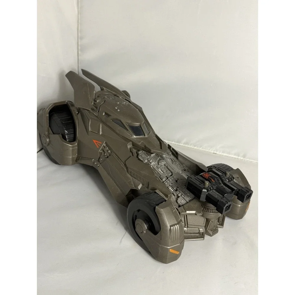 2015 Mattel Batman Vs Superman Epic Strike BATMOBILE Vehicle DC Comics 12
